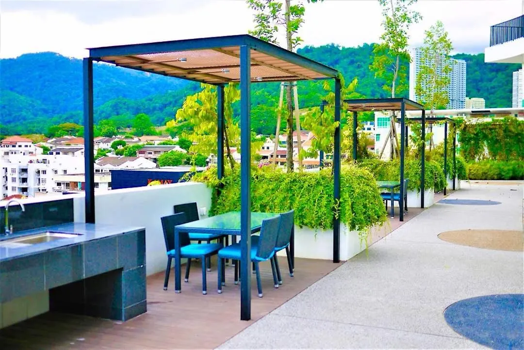 Landmark By Katana 3Br Romantic Luxury Seaview Homestay Gurney无敌海景三房套房 Tanjung Tokong 0*,  Malaysia